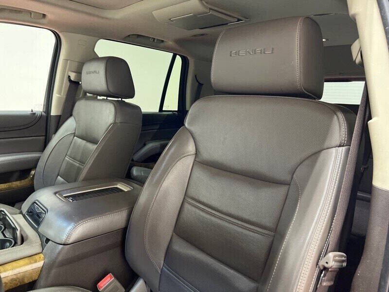 2017 GMC Yukon Denali