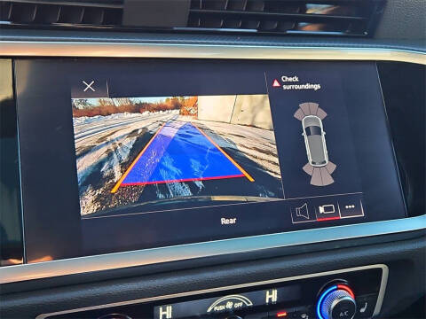 2022 Audi Q3 quattro S line Premium 45 TFSI