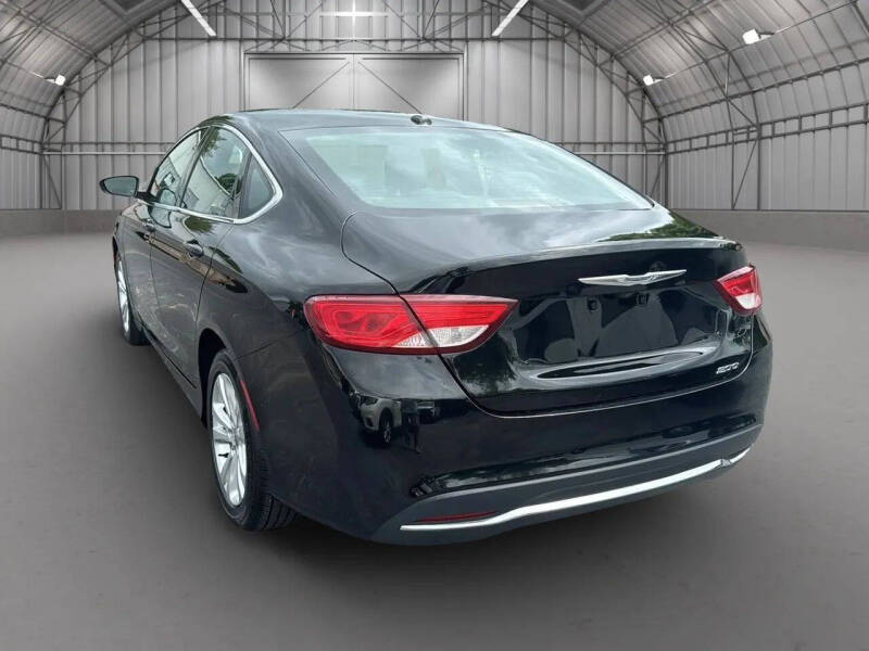 2016 Chrysler 200