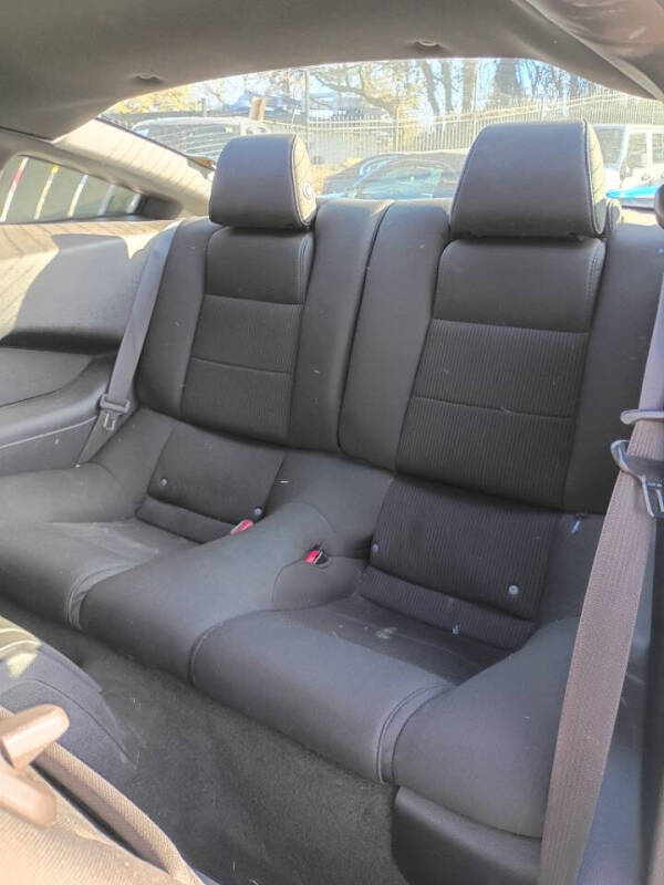 2014 Ford Mustang V6