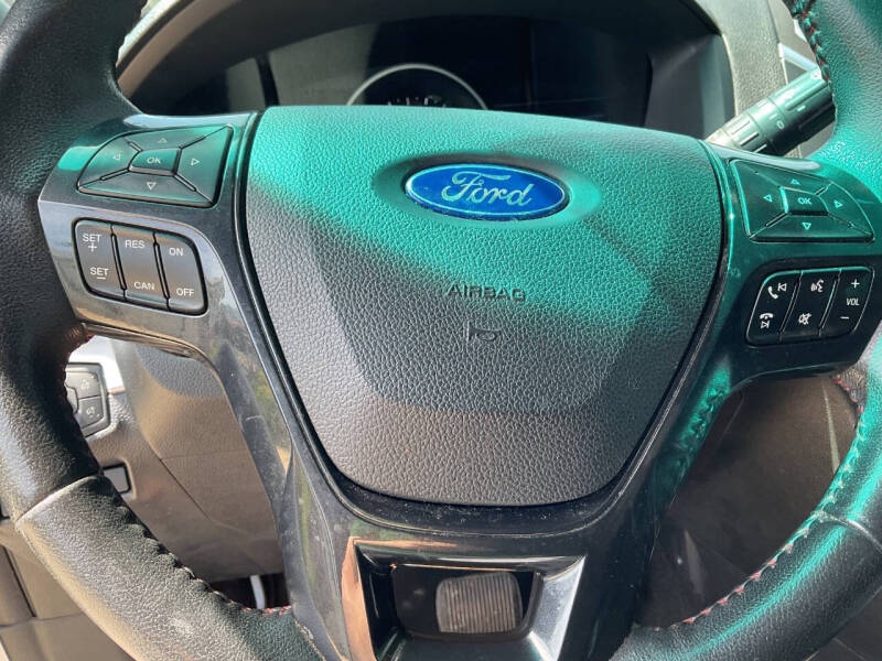 2016 Ford Explorer Sport