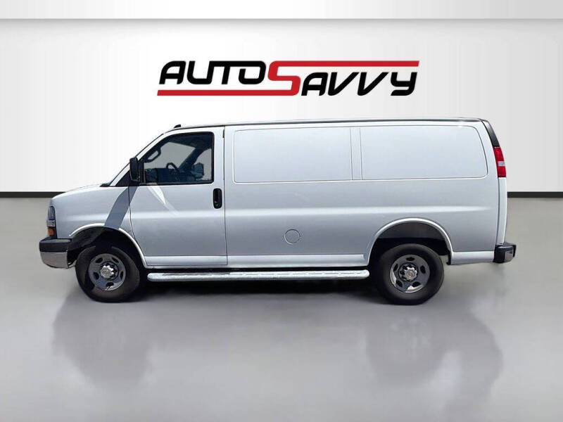 2025 Chevrolet Express 2500