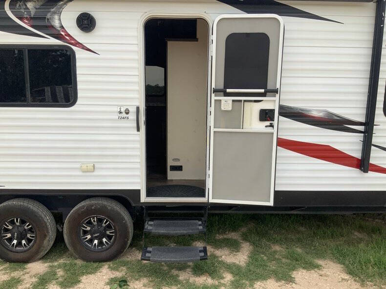 2018 Forest River Shockwave