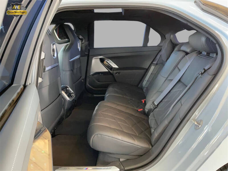 2024 BMW i7 eDrive50