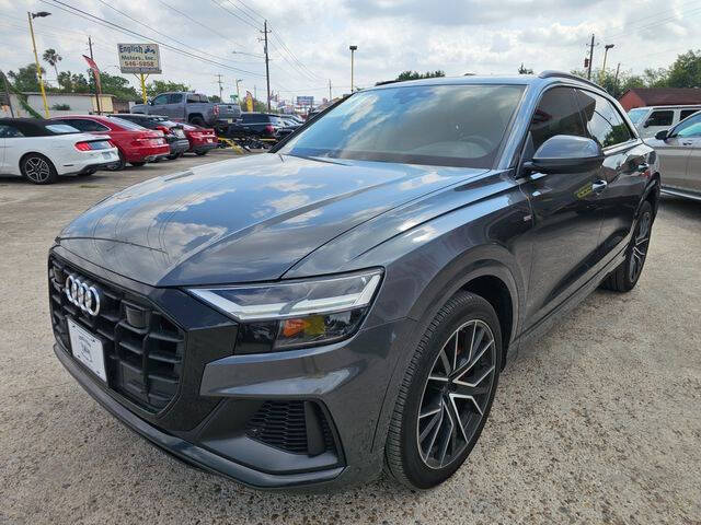 2022 Audi Q8 quattro Premium Plus 55 TFSI