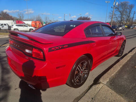 2014 Dodge Charger SXT Plus