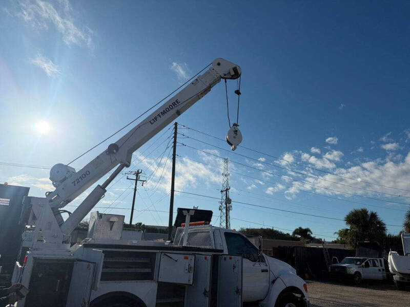 2007 Ford F-650 Super Duty