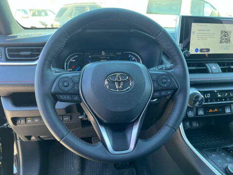 2024 Toyota RAV4 Prime SE