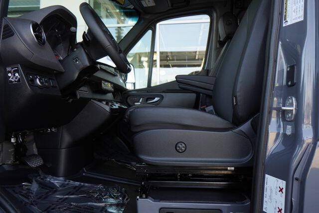 2026 Mercedes-Benz Sprinter 2500