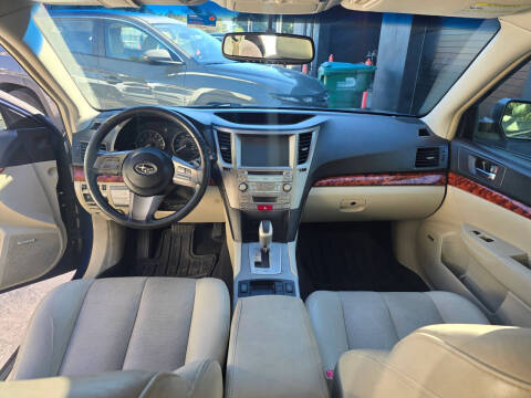 2011 Subaru Outback 2.5i Limited