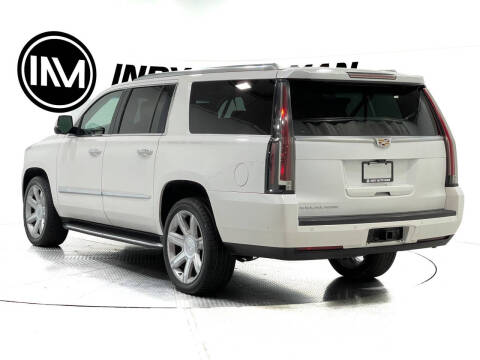 2018 Cadillac Escalade ESV Luxury