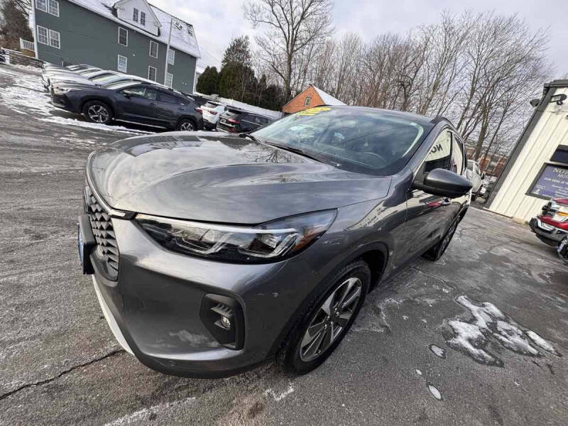 2024 Ford Escape Platinum