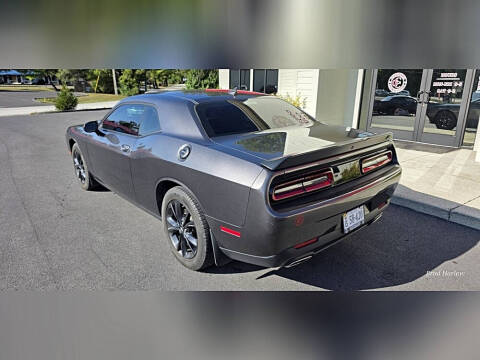 2022 Dodge Challenger SXT