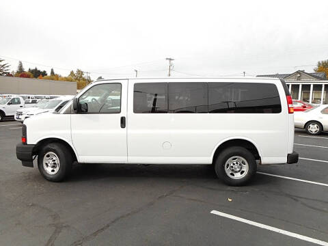 2017 Chevrolet Express LS 2500