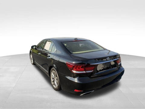 2015 Lexus LS 460