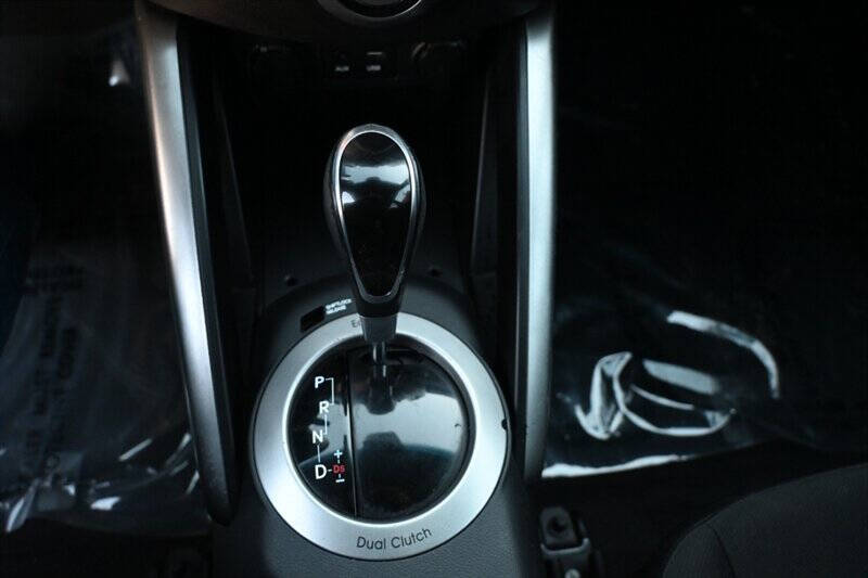 2017 Hyundai Veloster