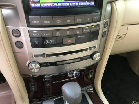 2015 Lexus LX 570