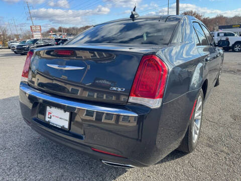 2018 Chrysler 300