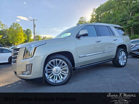 2017 Cadillac Escalade Platinum