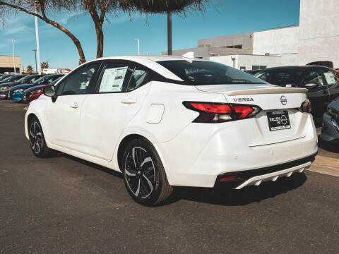 2025 Nissan Versa SR