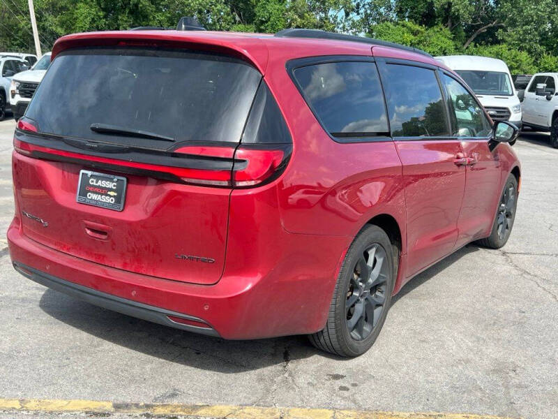 2025 Chrysler Pacifica Limited