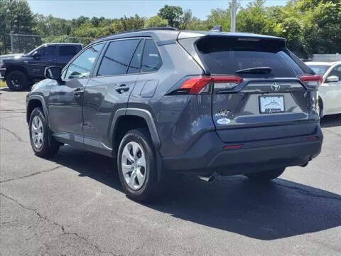 2020 Toyota RAV4 LE