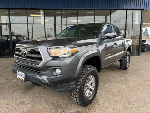 2017 Toyota Tacoma for sale at South Commercial Auto Sales Albany in Albany OR