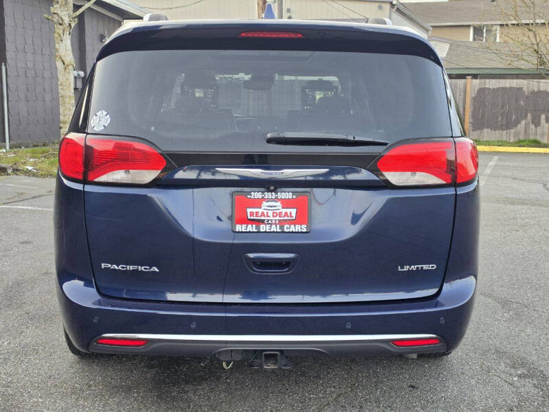 2017 Chrysler Pacifica Limited