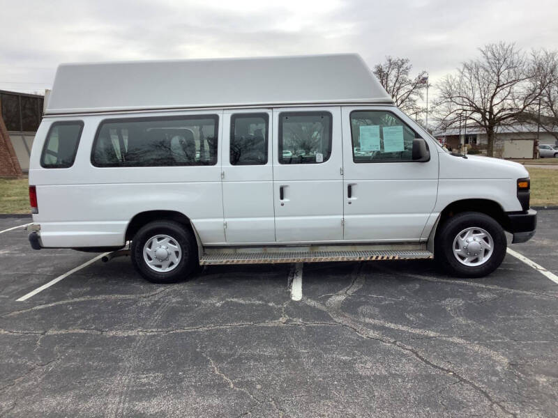 2010 Ford E-Series E-350 SD
