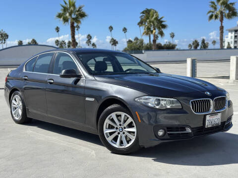 2016 BMW 5 Series 528i