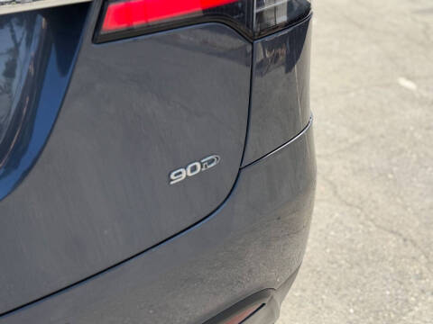 2016 Tesla Model X 90D