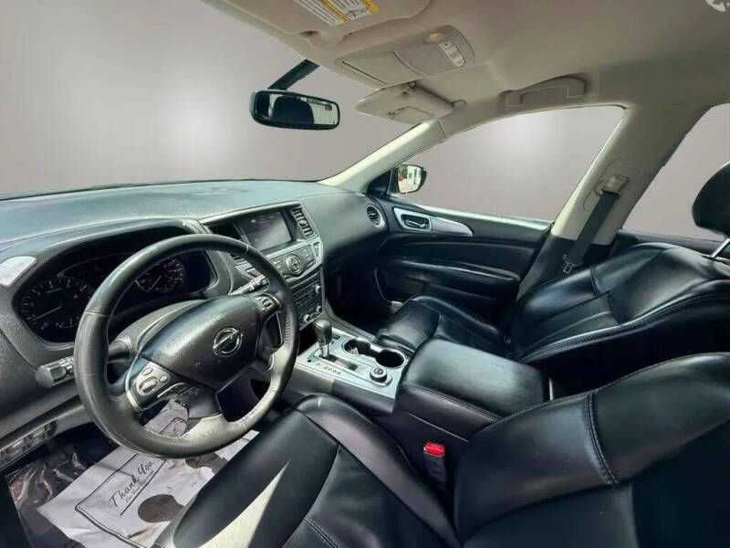 2017 Nissan Pathfinder