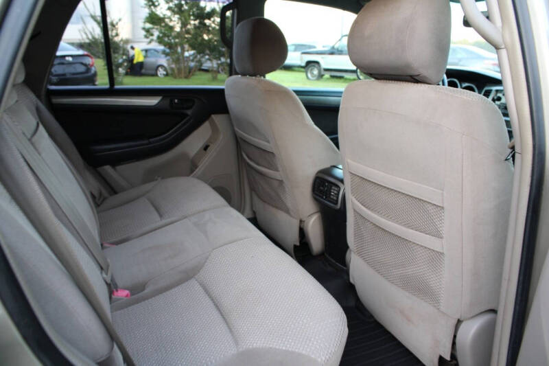 2005 Toyota 4Runner SR5