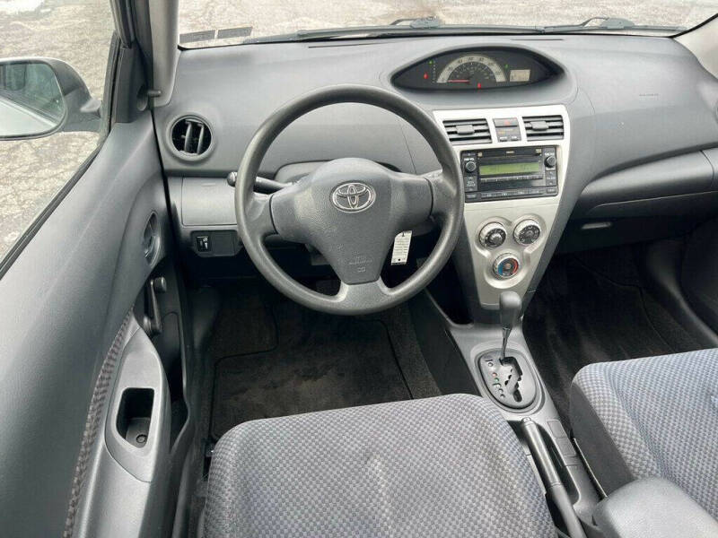 2008 Toyota Yaris