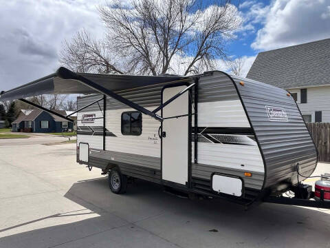 2022 Dutchmen RV Coleman Lantern LT