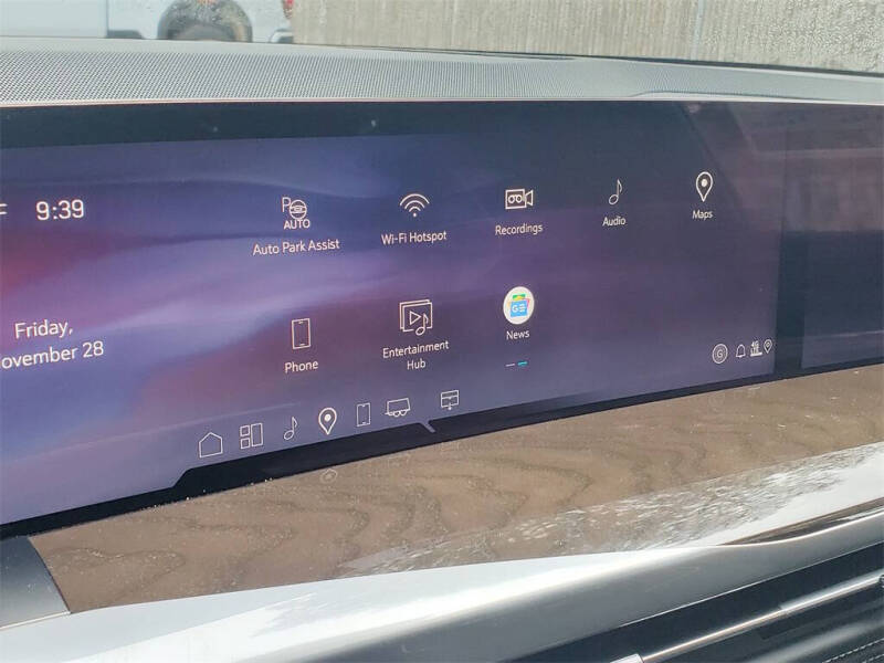 2026 Cadillac Escalade Platinum Sport