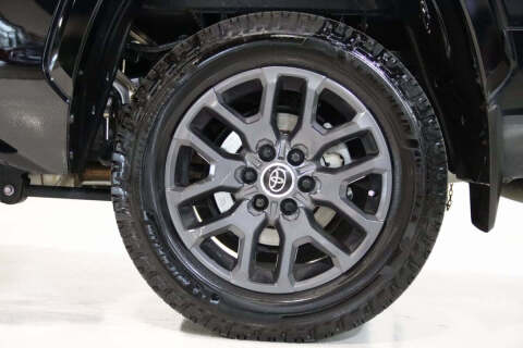 2022 Toyota Tundra Platinum