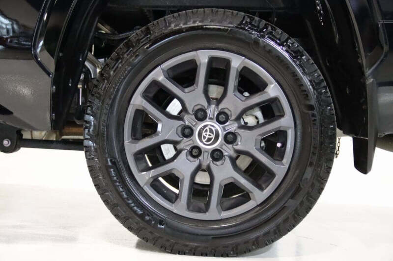 2022 Toyota Tundra Platinum