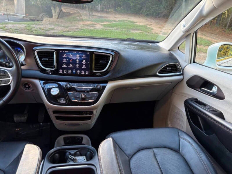 2018 Chrysler Pacifica Touring L
