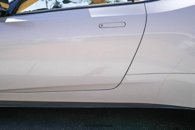 2019 Aston Martin DB11 Volante