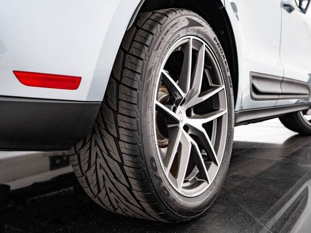 2024 Porsche Macan
