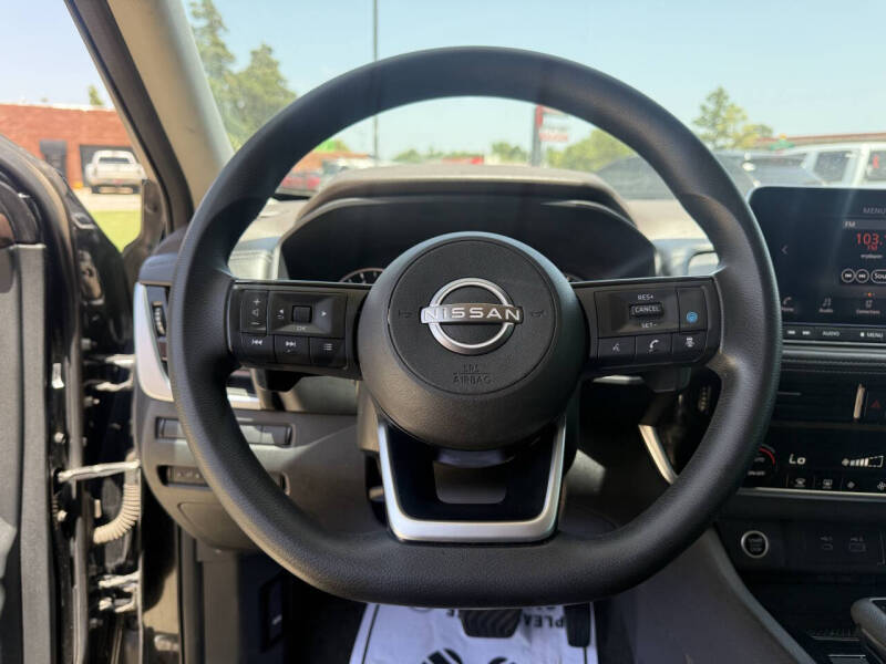 2022 Nissan Rogue SV - Photo 20