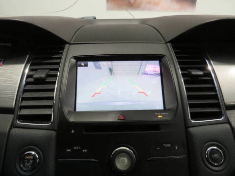 2015 Ford Taurus SEL