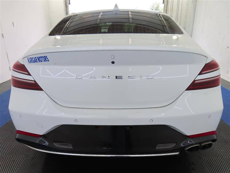 2022 Genesis G70