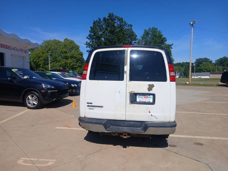 2010 Chevrolet Express LT 2500