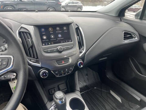 2019 Chevrolet Cruze LT