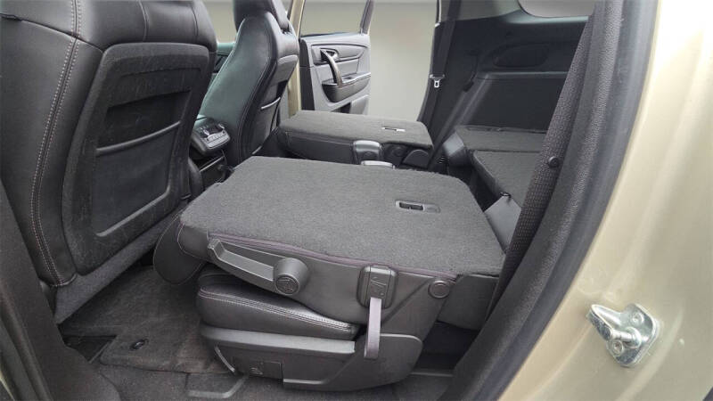 2016 GMC Acadia SLT-1