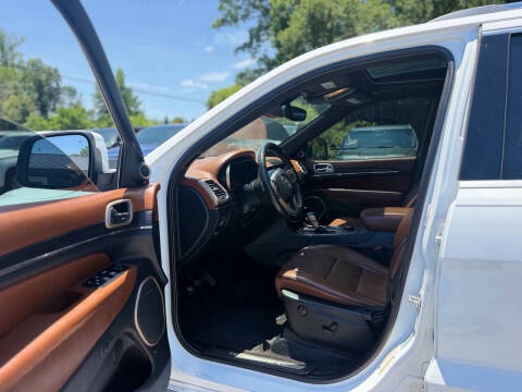 2017 Jeep Grand Cherokee Summit