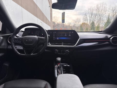 2024 Chevrolet Trax RS