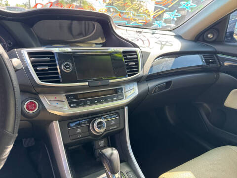 2013 Honda Accord EX-L V6 w/Navi